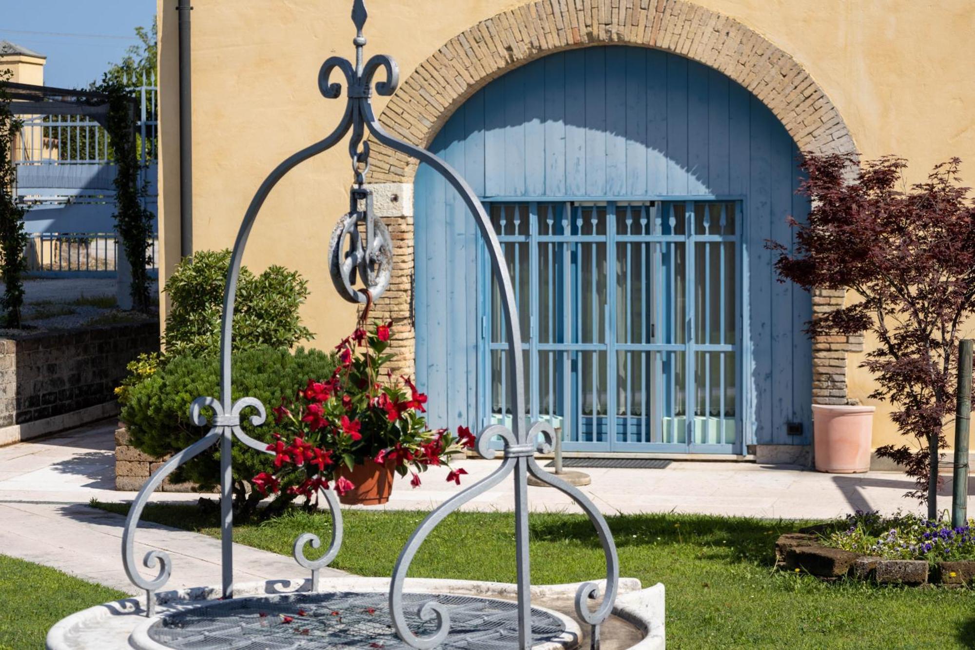 Villa Zanina Sonia Apartment Peschiera del Garda Exterior photo